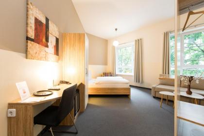 Nu Wave Hotel Berlin - image 10