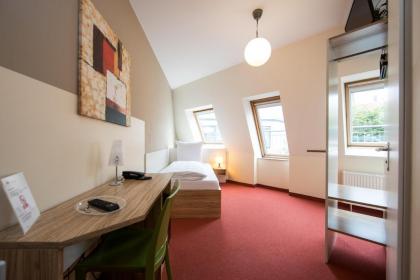 Nu Wave Hotel Berlin - image 12