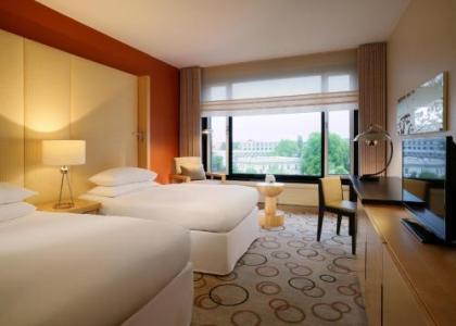 Sheraton Berlin Grand Hotel Esplanade - image 9