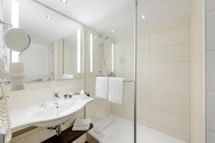 Mercure Hotel Berlin City West - image 6