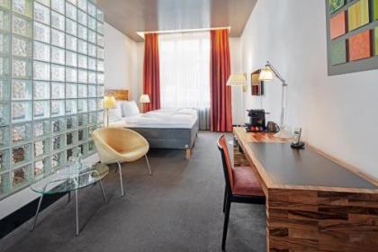 Moevenpick Hotel Berlin - image 11