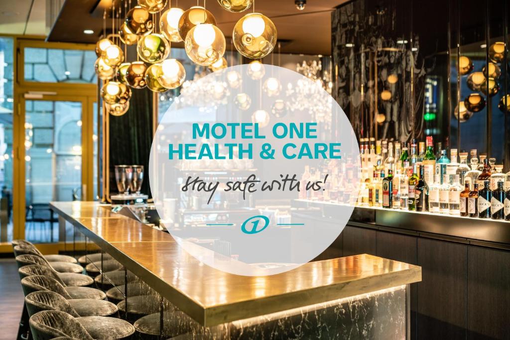 Motel One Berlin Ku'Damm - main image