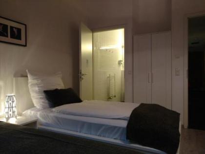 Midi Inn Parkhotel Mitte - image 5