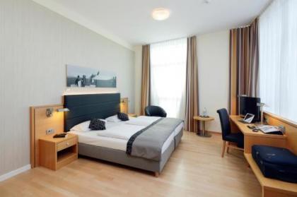 Airporthotel Berlin-Adlershof - image 16