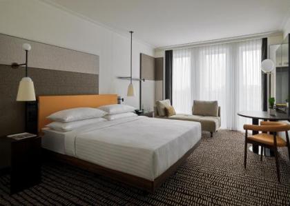 Berlin Marriott Hotel - image 10