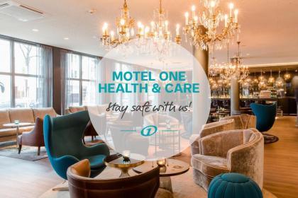 Motel One Berlin-Bellevue - image 1