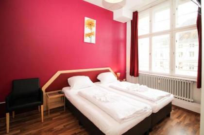 Metropol Hostel Berlin - image 2