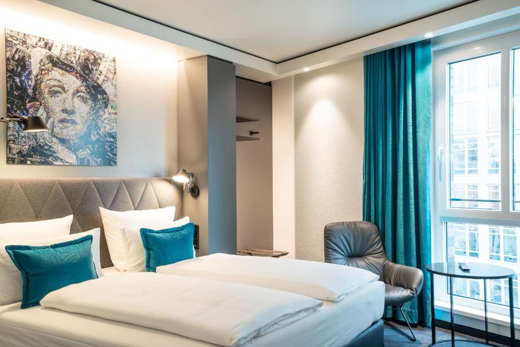 Motel One Berlin-Spittelmarkt - image 3