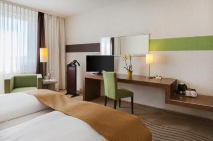 Holiday Inn Berlin City-East Landsberger Allee - image 8