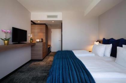 Holiday Inn Berlin City Center East Prenzlauer Berg - image 13