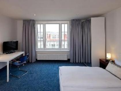 City Hotel Berlin Mitte - image 6