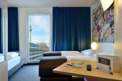 B&B Hotel Berlin Alexanderplatz - image 10