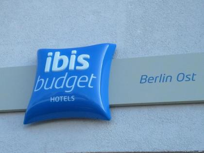 ibis budget Berlin Ost - image 8