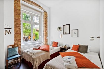 Trendy 3 room apartment in Kreuzberg - image 14