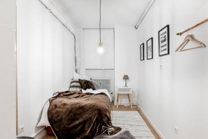 Beautiful 3 Room apartment in Kreuzberg - image 16