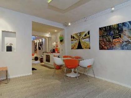 Contemporary Apartment in Kreuzberg Berlin with free Wi-Fi - image 2