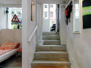 Contemporary Apartment in Kreuzberg Berlin with free Wi-Fi - image 7