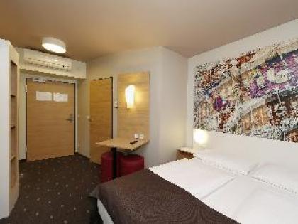 B&B Hotel Berlin Alexanderplatz - image 12