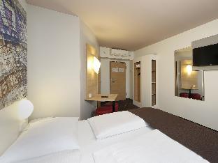 B&B Hotel Berlin Alexanderplatz - image 4