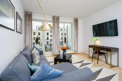 Stylish 1BR in downtown Berlin Mitte Spittelmarkt - image 12