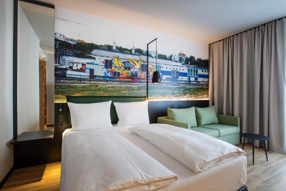 Vienna House Easy by Wyndham Berlin Potsdamer Platz - image 3