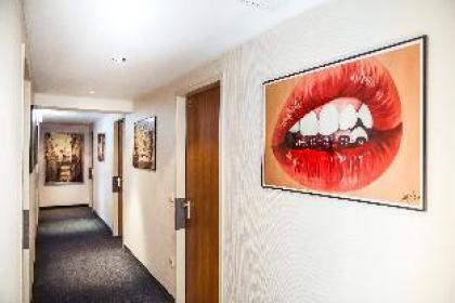 Hotel Ambiente Berlin - image 14