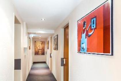 Hotel Ambiente Berlin - image 15